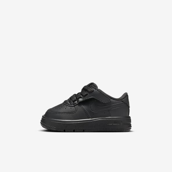 Kids Junior Black Air Force 1 Shoes. Nike UK
